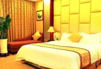 Zefeng Hotel Шънджън Екстериор снимка